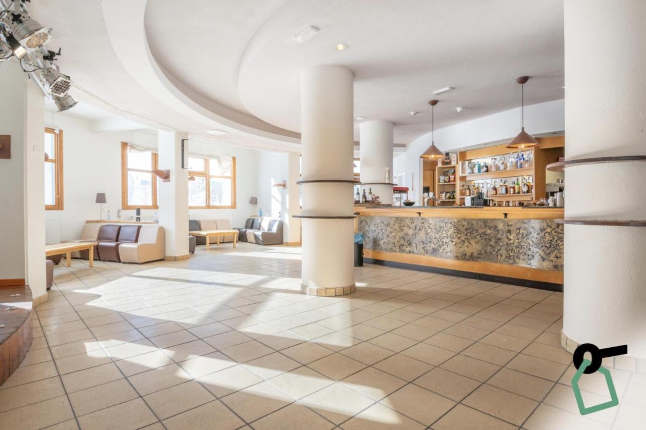 Hotiday Hotel سيستريير المظهر الخارجي الصورة