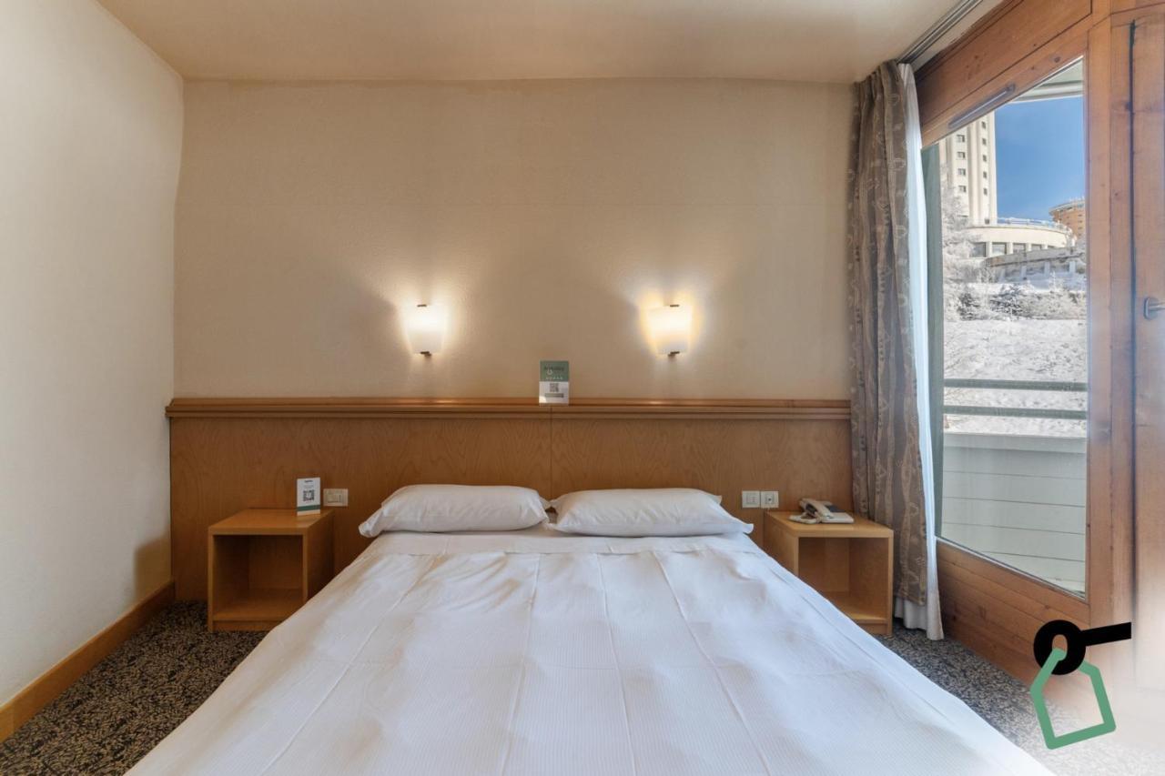 Hotiday Hotel سيستريير المظهر الخارجي الصورة
