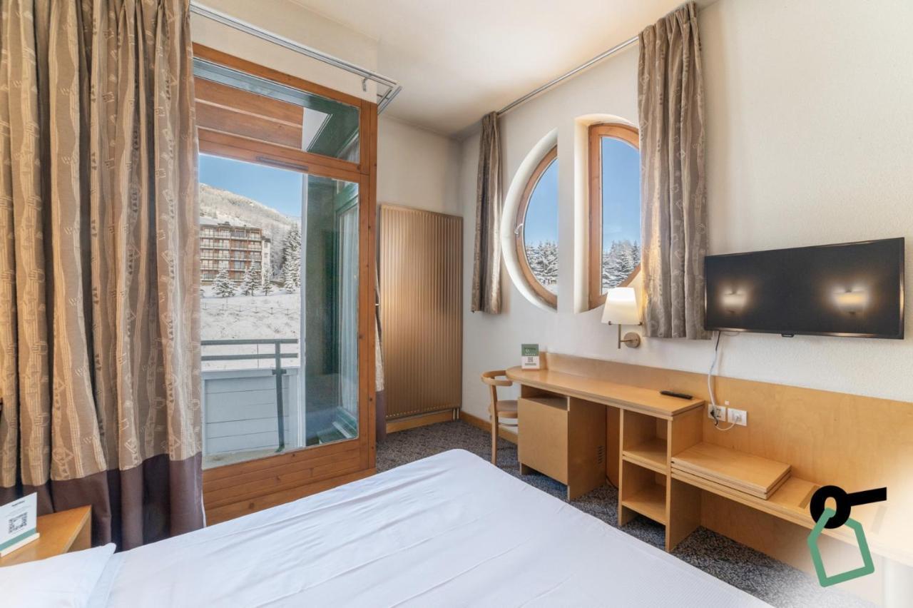 Hotiday Hotel سيستريير المظهر الخارجي الصورة