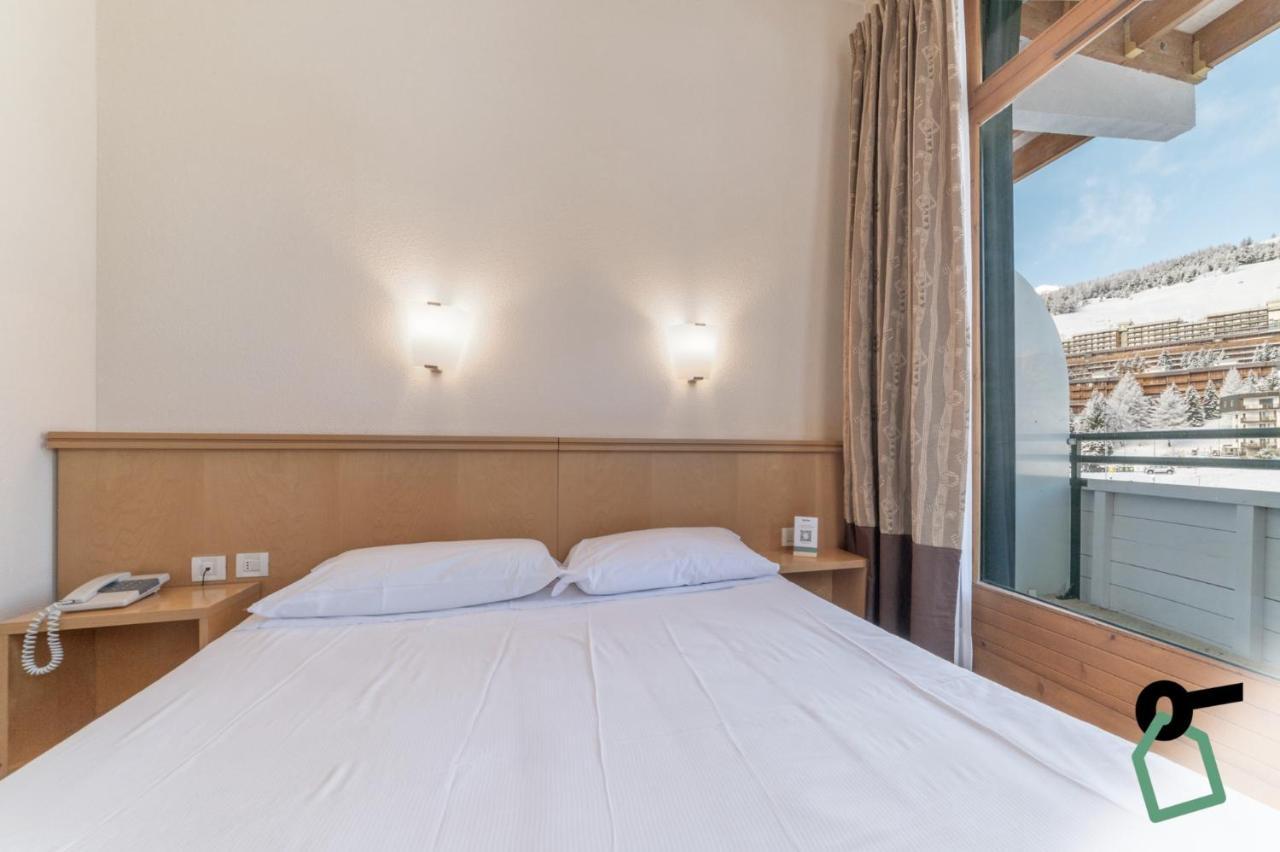Hotiday Hotel سيستريير المظهر الخارجي الصورة
